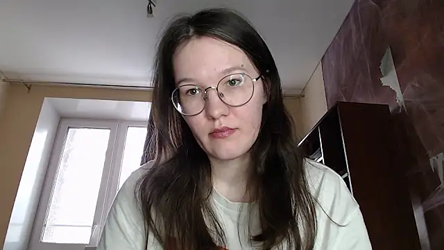 Snapshot of MiriamOr chatting on 01/24/25, 10:53 MiriamOr online show from 01/24/25, 10:53