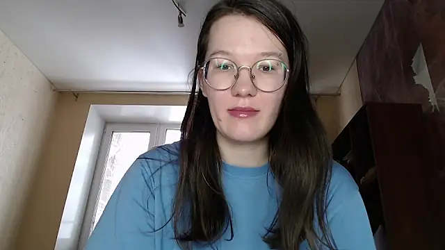 Snapshot of MiriamOr chatting on 02/05/25, 07:18 MiriamOr online show from 02/05/25, 07:18