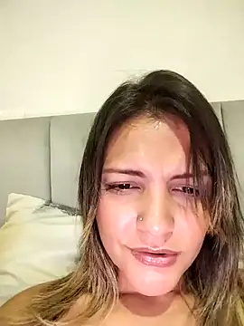 Mia Hampton online show from 02/06/25, 01:38