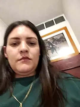 Mia Hampton online show from 05/06/26, 11:32