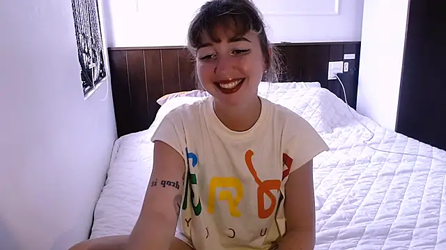 Snapshot of Cosmo_Riri chatting on 03/13/25, 05:54 Cosmo Riri online show from 03/13/25, 05:54