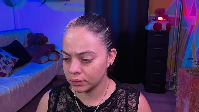 Cuttiealice online show from 11/08/25, 11:32