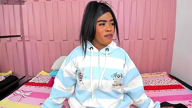 Briana Wells  online show from 12/24/24, 01:39