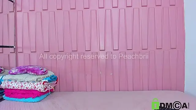 Briana Wells  online show from 09/08/25, 02:16