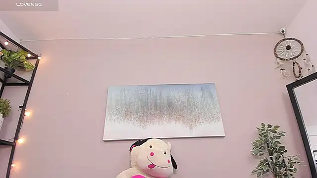 Briana Wells  online show from 02/18/26, 12:34