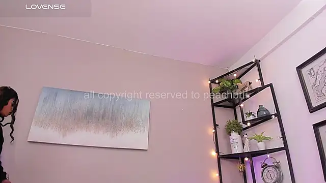 Briana Wells  online show from 04/29/26, 12:31