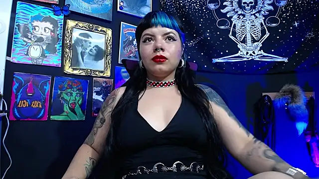 Yourmadame P online show from 01/17/25, 01:47