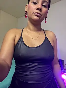 Leticia goddes online show from 01/17/26, 02:05