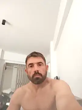 Snapshot of George21ek chatting on 10/28/25, 08:51 George21ek online show from 10/28/25, 08:51