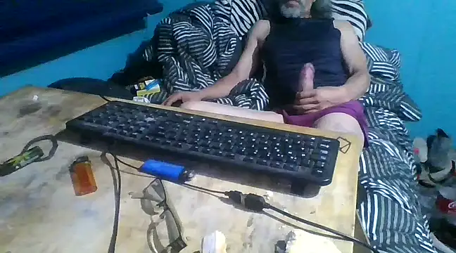 malekon76 online show from 01/28/25, 08:04