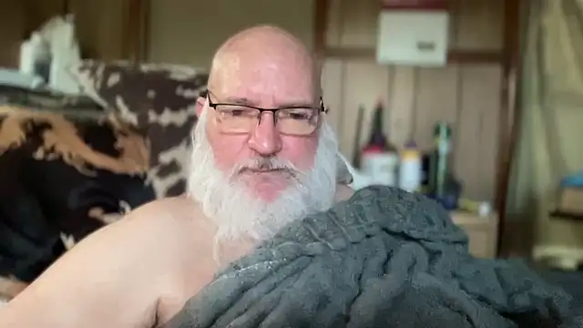 44jon44 online show from 10/26/25, 01:39