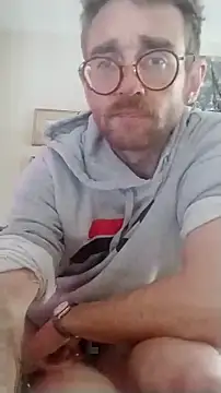 MaxSpadeErotica online show from 04/07/26, 12:38