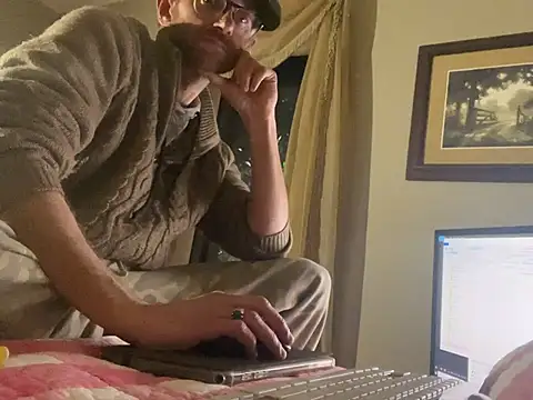 MaxSpadeErotica online show from 04/11/26, 08:51