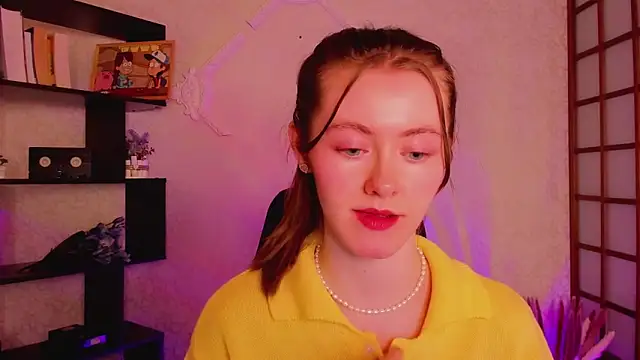 Snapshot of KateCuddle chatting on 01/13/25, 05:55 KateCuddle online show from 01/13/25, 05:55