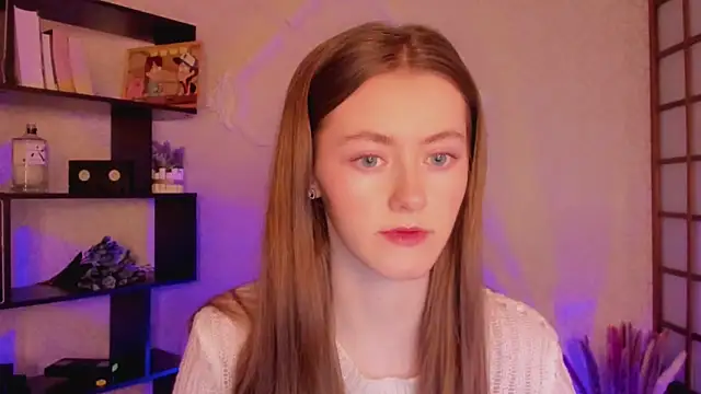 Snapshot of KateCuddle chatting on 01/27/25, 02:10 KateCuddle online show from 01/27/25, 02:10