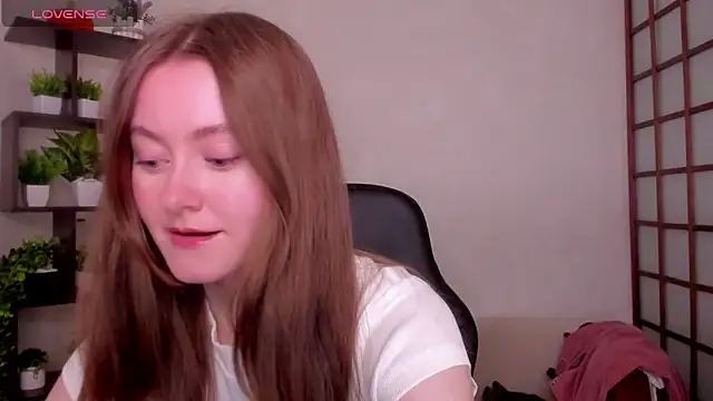 KateCuddle online show from 04/10/26, 02:39