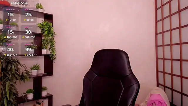 KateCuddle online show from 06/23/26, 02:20