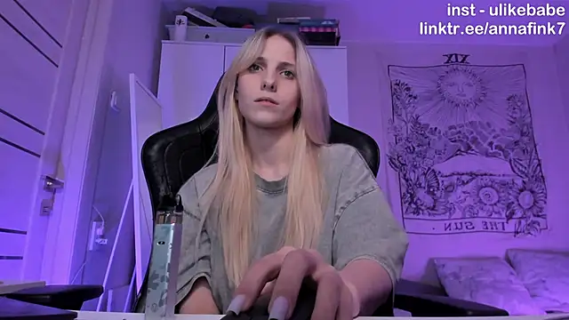 Anna Fink online show from 10/05/25, 09:34