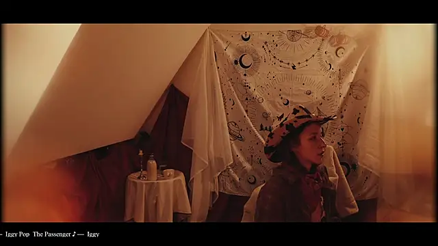 WebCora online show from 10/29/25, 06:42