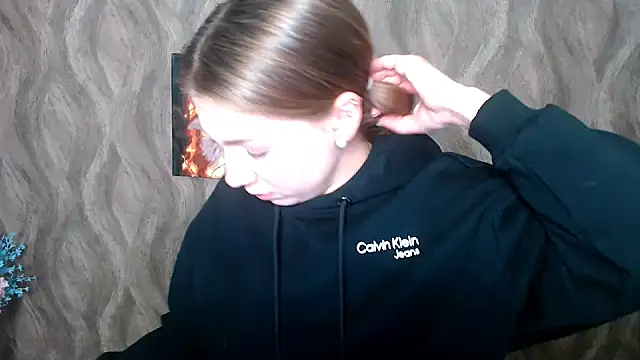 Sport Tall Doll online show from 12/26/24, 08:28