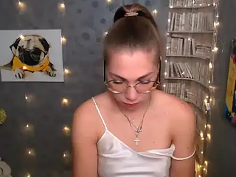 Sport Tall Doll online show from 01/18/25, 09:24