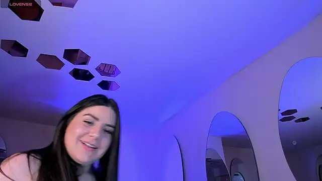 KendraClarkX online show from 03/18/26, 04:26