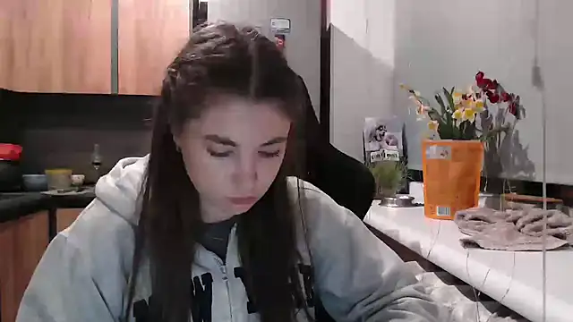 delightful sofi online show from 04/19/26, 05:56