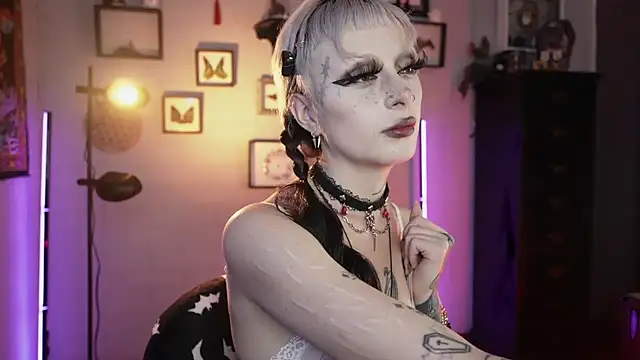 insania 9999  online show from 03/02/26, 04:25