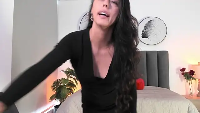 SaharaGarcia   online show from 02/19/25, 07:16