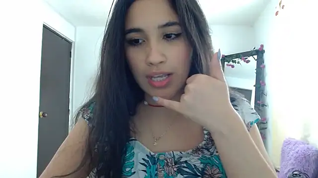 Snapshot of InocentHeaven1 chatting on 12/16/24, 03:54 InocentHeaven1 online show from 12/16/24, 03:54