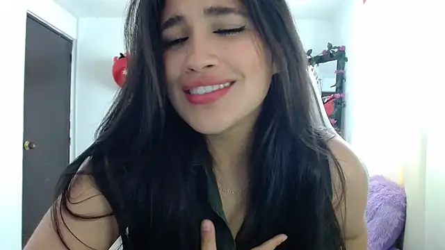 Snapshot of InocentHeaven1 chatting on 01/29/25, 03:47 InocentHeaven1 online show from 01/29/25, 03:47