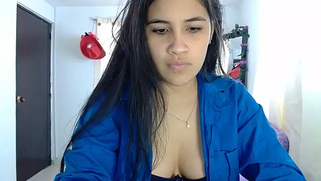 Snapshot of InocentHeaven1 chatting on 02/01/25, 12:47 InocentHeaven1 online show from 02/01/25, 12:47