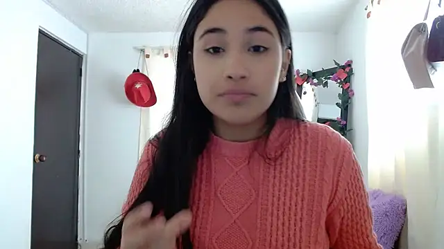 Snapshot of InocentHeaven1 chatting on 02/21/25, 01:00 InocentHeaven1 online show from 02/21/25, 01:00