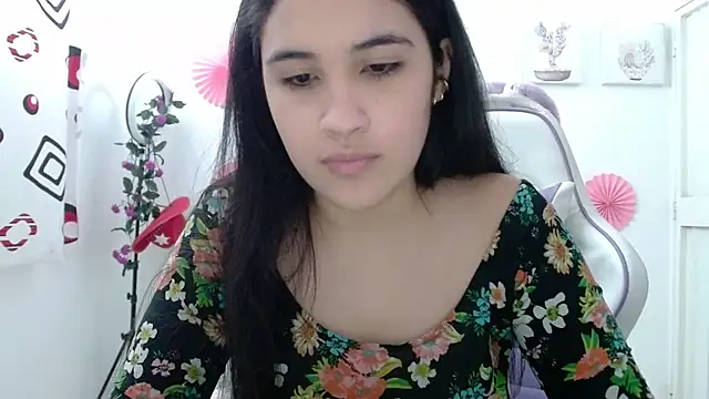 Snapshot of InocentHeaven1 chatting on 10/23/25, 12:59 InocentHeaven1 online show from 10/23/25, 12:59