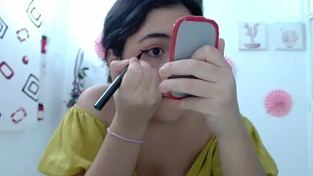 Snapshot of InocentHeaven1 chatting on 11/13/25, 12:59 InocentHeaven1 online show from 11/13/25, 12:59