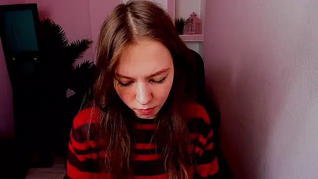 Persephoni online show from 03/08/25, 01:47