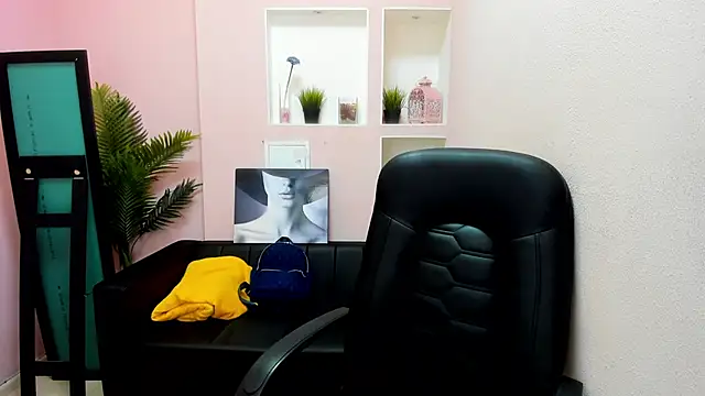 Persephoni online show from 03/15/25, 06:03