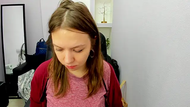 Persephoni online show from 04/09/26, 09:58