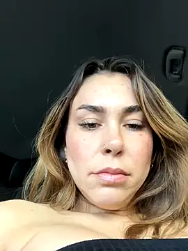 LeaGambit   online show from 12/18/25, 04:46