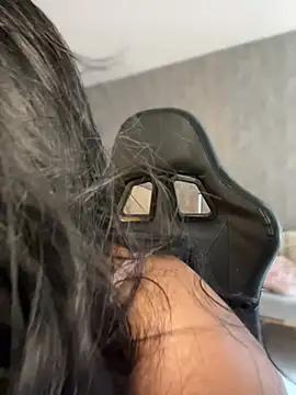 clarachanelricek online show from 02/14/25, 09:21