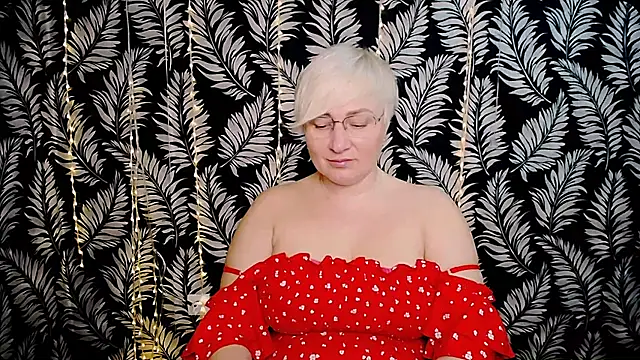 Olivia playful online show from 03/07/26, 12:35