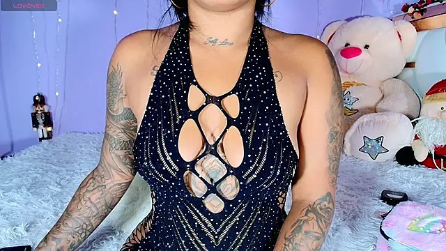 Julieth Rossi online show from 12/18/25, 04:40