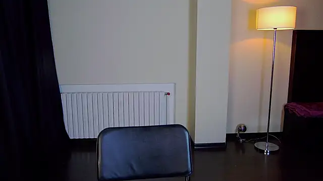 Friend12321 online show from 03/06/25, 11:42