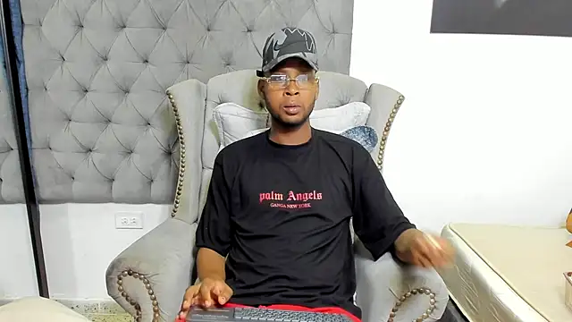 santhi lee online show from 02/20/25, 02:40