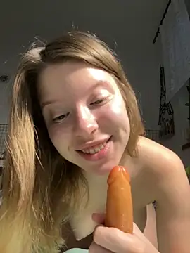 kimczii online show from 04/17/26, 06:16