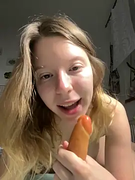 kimczii online show from 05/07/26, 06:19
