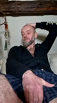 eddouxxx78 online show from 03/13/25, 04:56