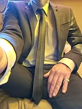 eddouxxx78 online show from 02/08/26, 11:35