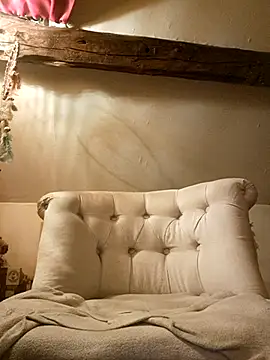 eddouxxx78 online show from 04/15/26, 07:15