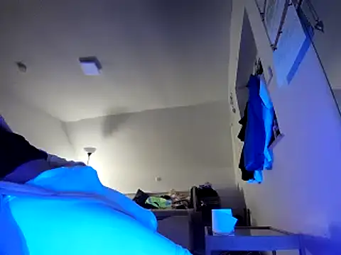 Snapshot of Youngtimer_1997 chatting on 03/20/25, 02:51 Youngtimer 1997 online show from 03/20/25, 02:51